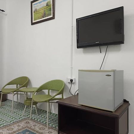 One Mek Studio Бачок Екстер'єр фото
